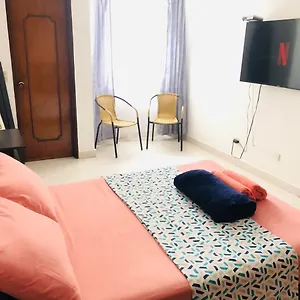M&n Alojamiento Es En Un Apto Medellín