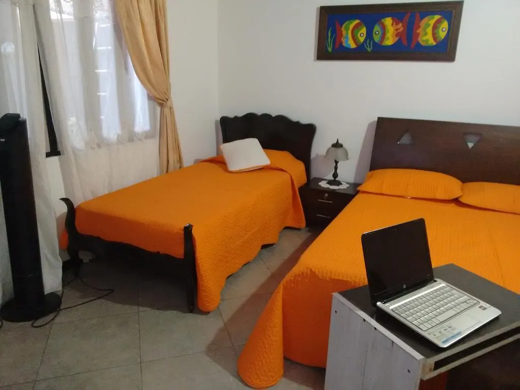 Posada Rosita Medellin Homestay