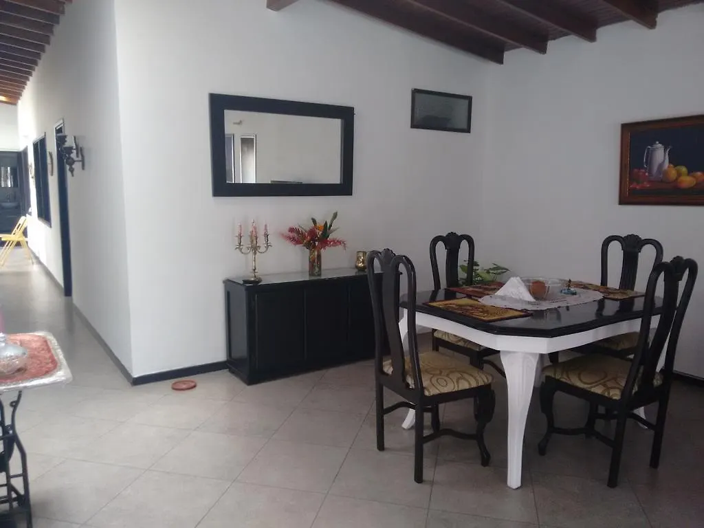 Posada Rosita Medellin Homestay